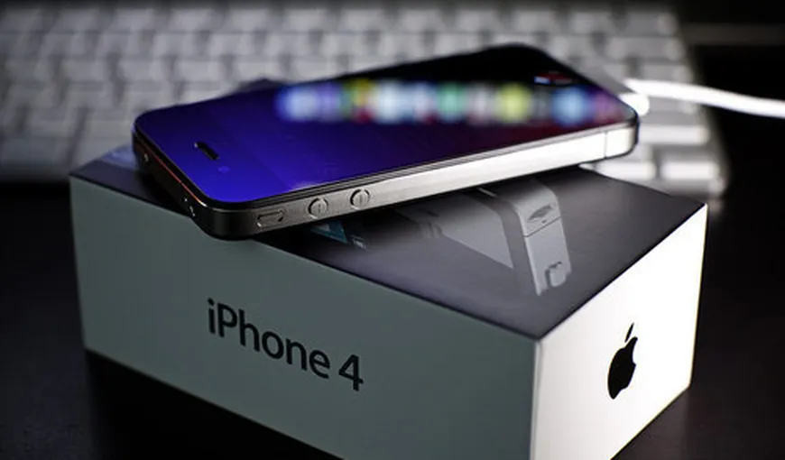 iPhone 4S se vinde în România din 11 noiembrie