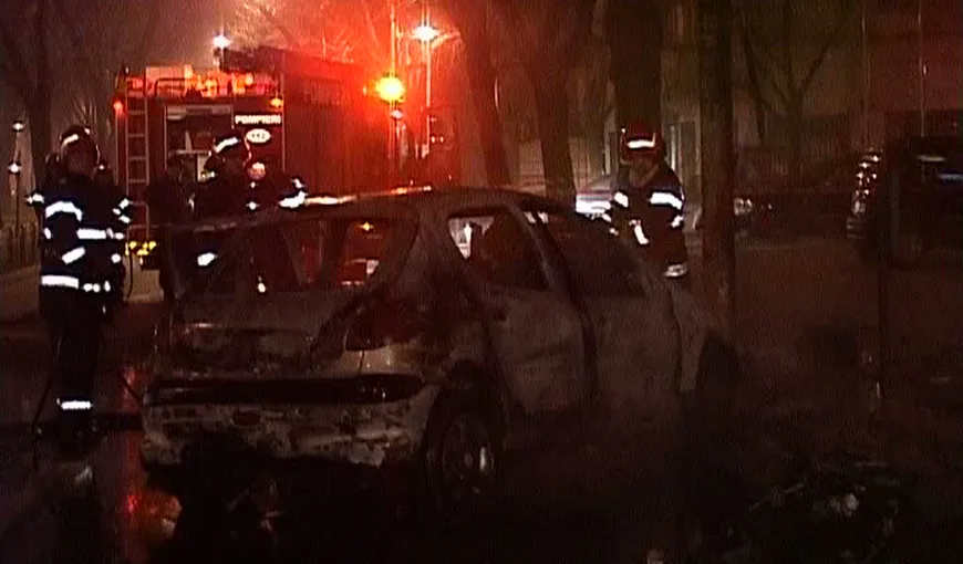 Un bărbat a murit după ce a ars de viu în propria maşină