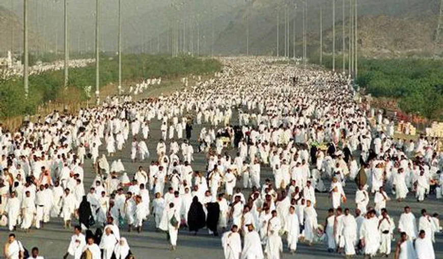 Milioane de musulmani au început pelerinajul de la Mecca  VIDEO