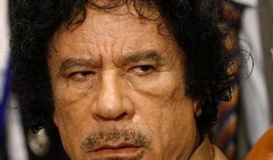Dependent de sex: Gaddafi „s-a culcat cu patru femei înainte de întâlnirea cu Prinţul Andrew”