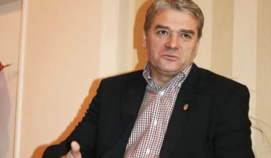 Senatorul PSD Nicolae Moga, prădat de hoţi