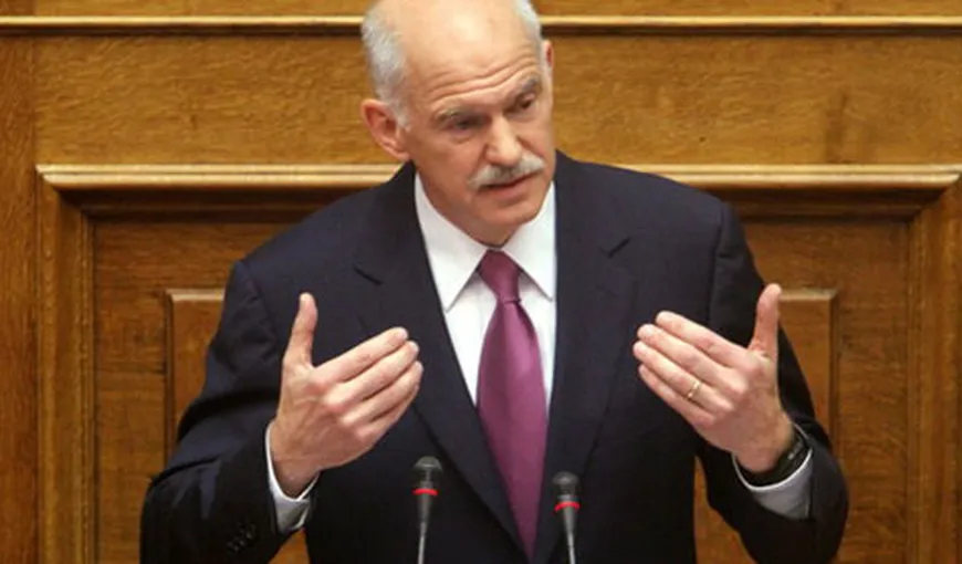 Papandreou: Respingerea planului UE ar însemna ieşirea Greciei din zona euro