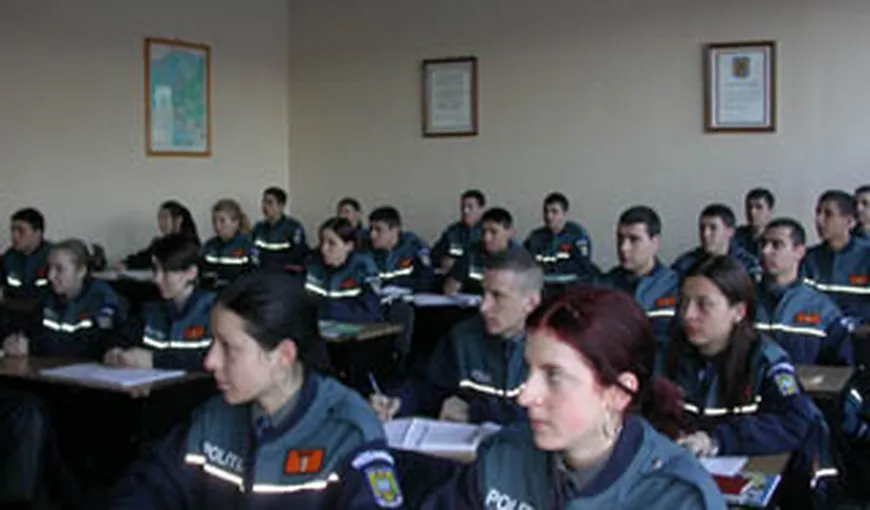 15 elevi de la Şcoala de subofiţeri din Câmpina, internaţi cu rubeolă