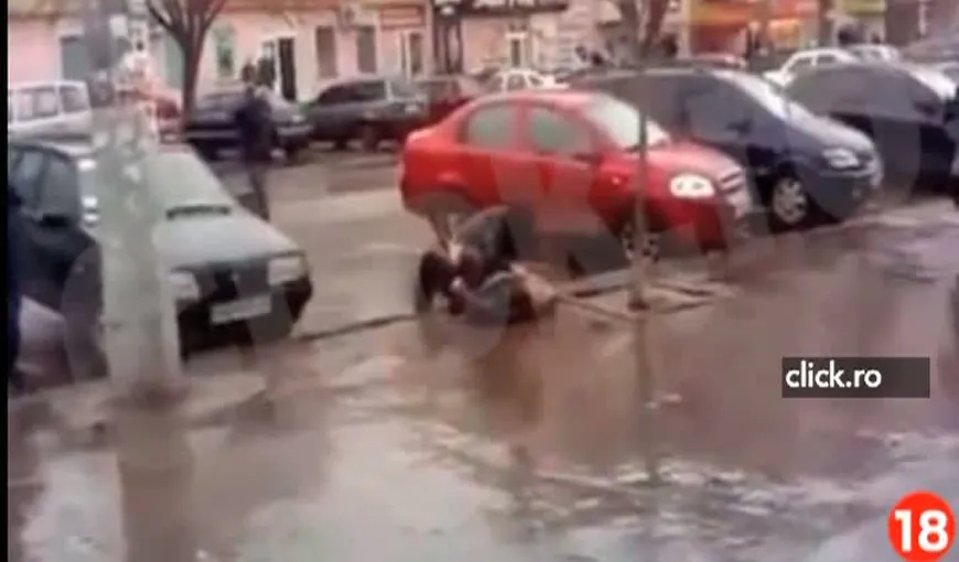O partidă de sex eşuată pe străzile din Rusia VIDEO