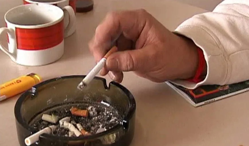 Românii renunţă la fumat în lunile de iarnă