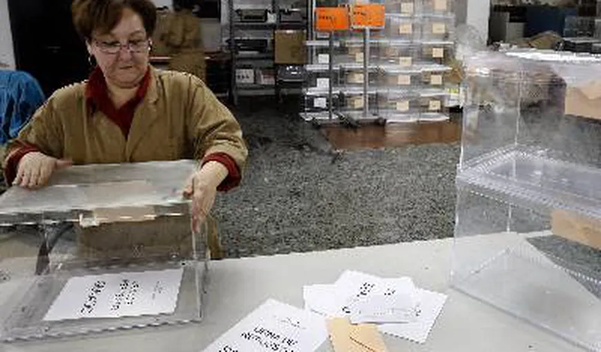 Spania votează. Conservatorii din opoziţie sunt favoriţi