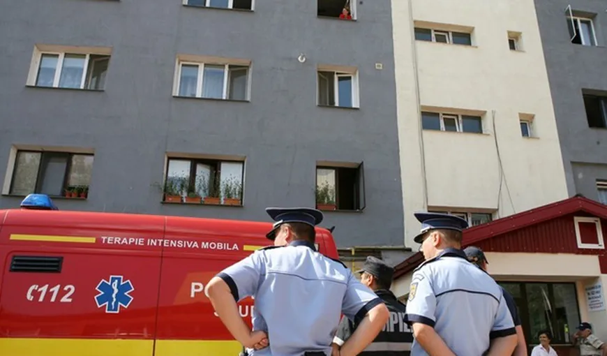 Tragedie: Elevă de 10 la BAC din Cluj-Napoca s-a aruncat de la etajul opt