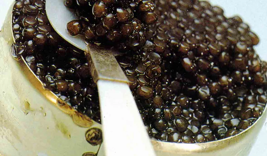 Piaţa mondială a caviarului sfidează criza