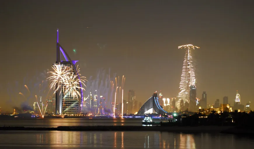 Rusia şi Emiratele Arabe Unite au trecut în noul an. Vezi focurile de artificii din Dubai VIDEO