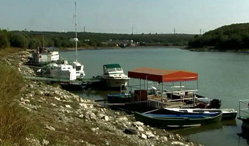 Restricţii de navigaţie pe Dunăre, din cauza scăderii nivelului apei