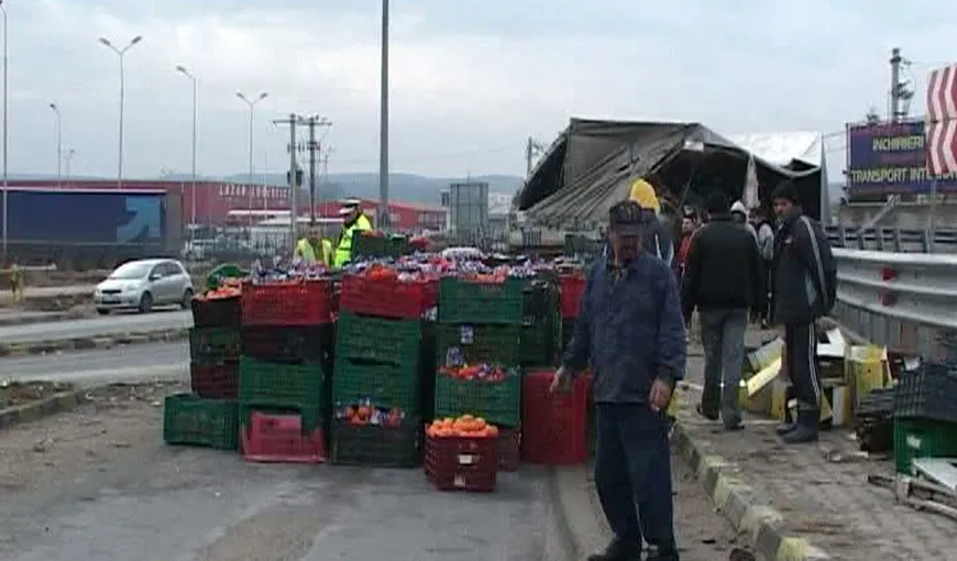 18 tone de portocale s-au împrăştiat pe autostrada Bucureşti- Piteşti