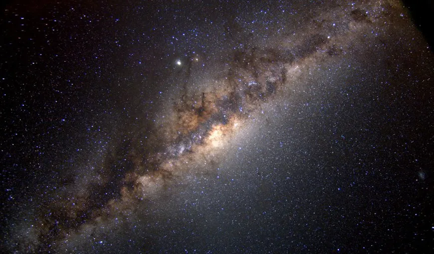 O coliziune cu o galaxie, petrecută în urmă cu 10 miliarde de ani, a modelat forma Căii Lactee