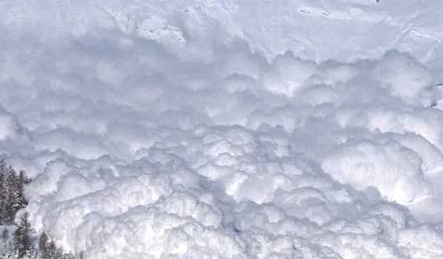 Cod roşu de avalanşă în Masivul Făgăraş. La Bâlea Lac zăpada are peste un metru şi jumătate
