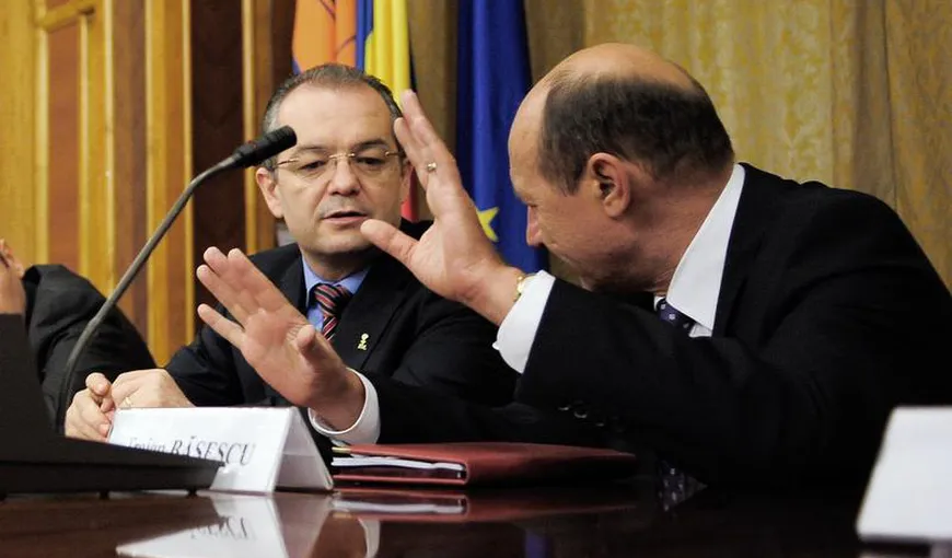 Premierul a discutat patru ore cu Băsescu la Cotroceni