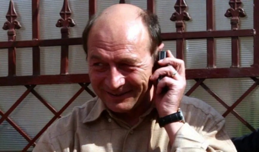 Alo, Băsescu vă deranjează… De ce greşeşte şeful statului când dă telefon la TV
