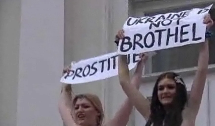 Ucraina: Protest topless de supărare că sunt considerate prostituate – VIDEO