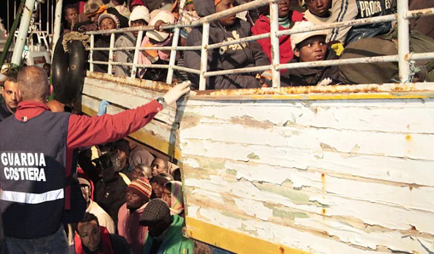 Un vapor cu imigranţi a naufragiat în Libia. Cel puţin 15 morţi şi 40 de dispăruţi