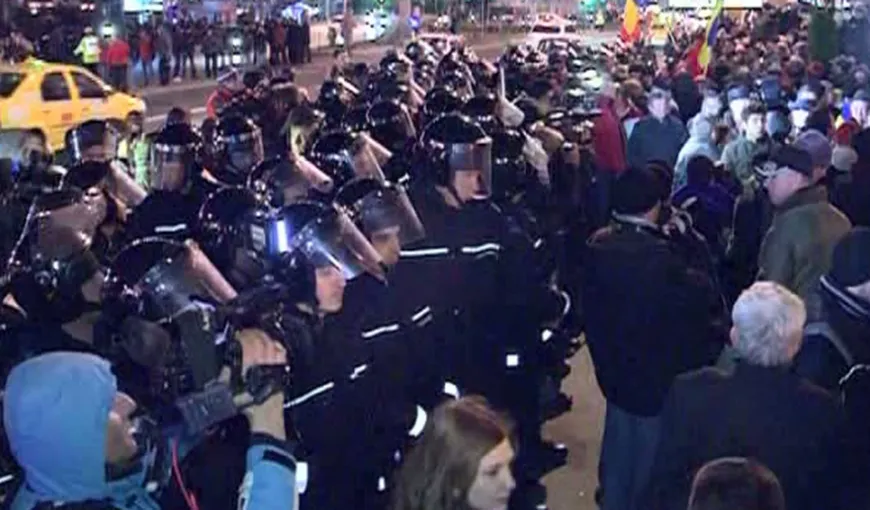 Jandarmii i-au filmat ilegal pe protestatari  VIDEO