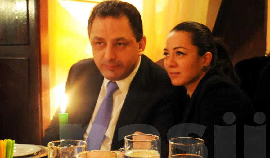 Vanghelie şi Oana Mizil au petrecut la restaurantul lui Dinescu
