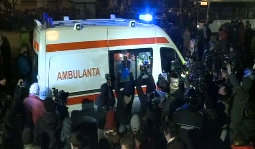 Victime la Universitate: Cinci persoane au primit îngrijiri medicale, două au fost trimise la spital