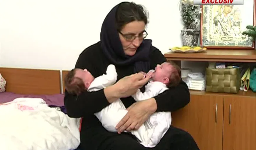 Stareţa care a născut gemene: Sentimentul de mamă nu se poate descrie VIDEO