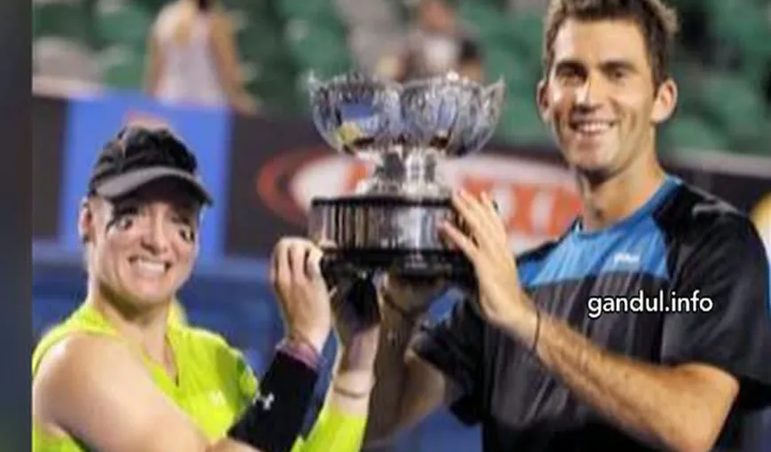 Horia Tecău vine astăzi în ţară cu trofeul câştigat la Australian Open
