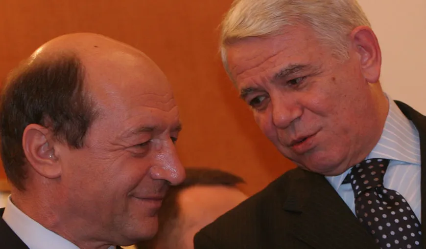Meleşcanu şi-a petrecut Revelionul în apropierea lui Băsescu şi a altor lideri PDL