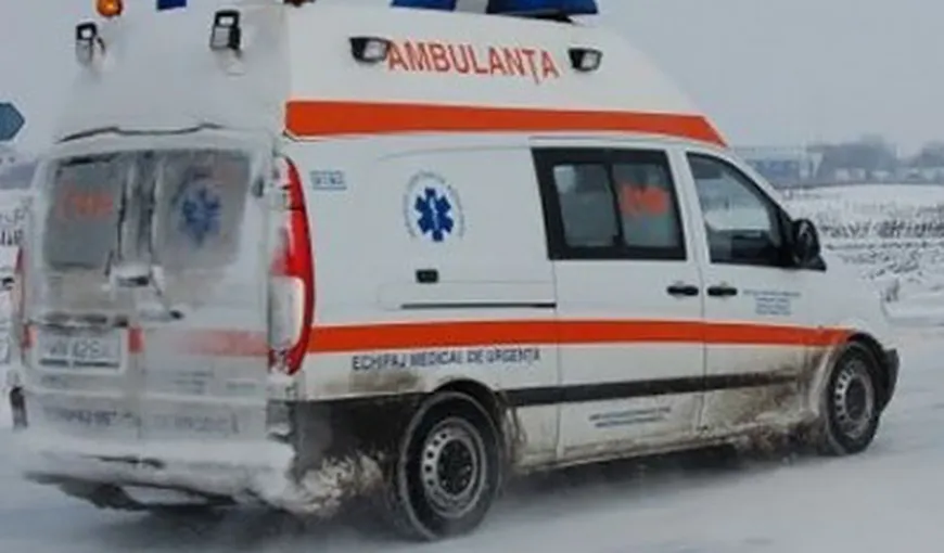 Bilanţ de cod portocaliu: Încă doi morţi, 7 ambulanţe blocate, sute de localităţi fără electricitate