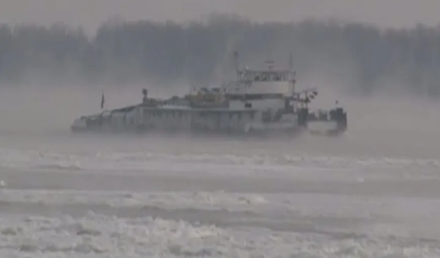 SPECTACULOS: Dunărea „fierbe” la minus 20 de grade Celsius VIDEO