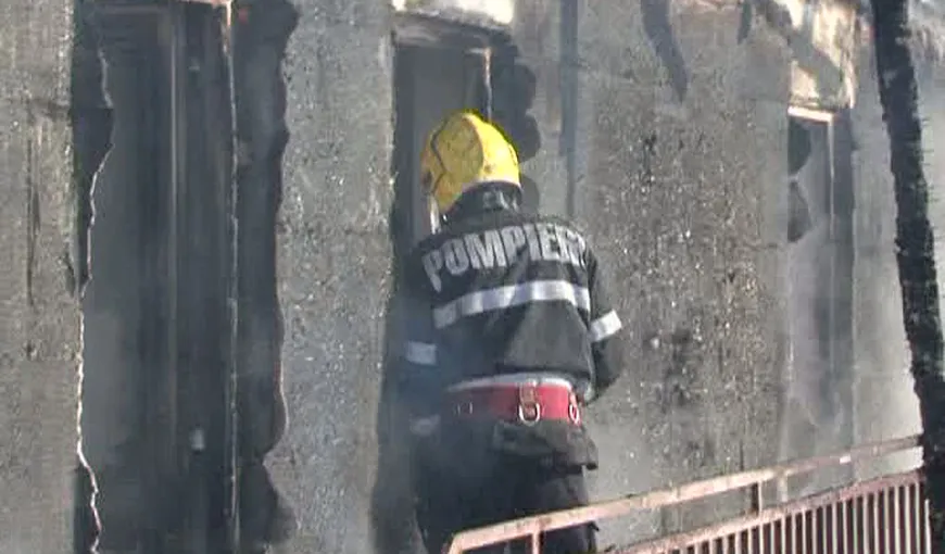 Incendiu devastator la o clădire de birouri din Suceava VIDEO