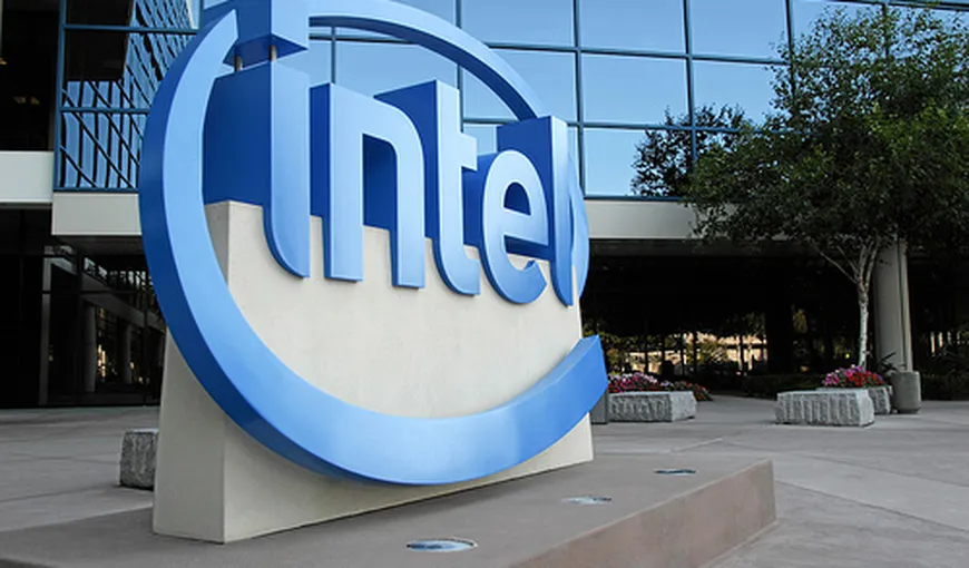 Intel a ajuns la 350 angajaţi în România