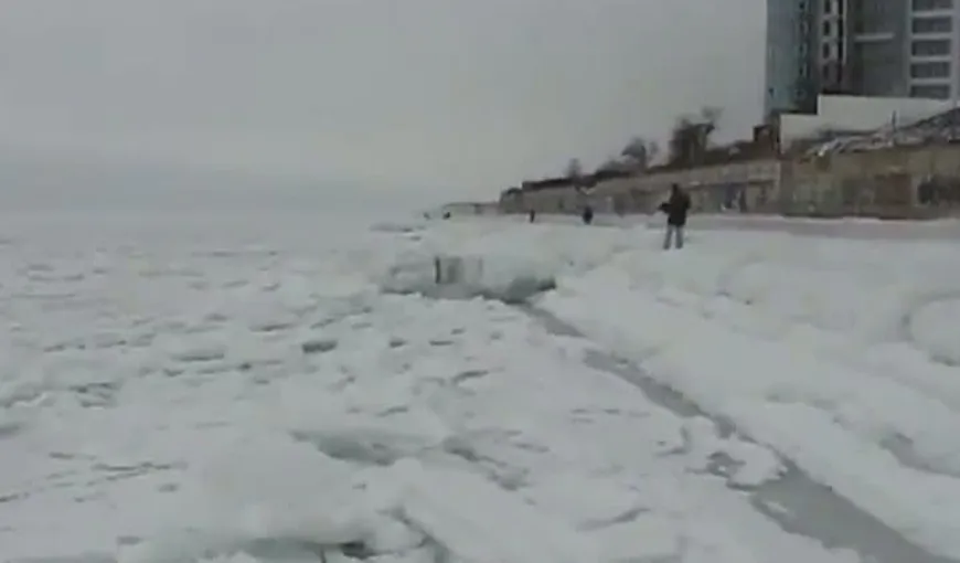 Sunete ciudate la Malul Mării în Ucraina VIDEO