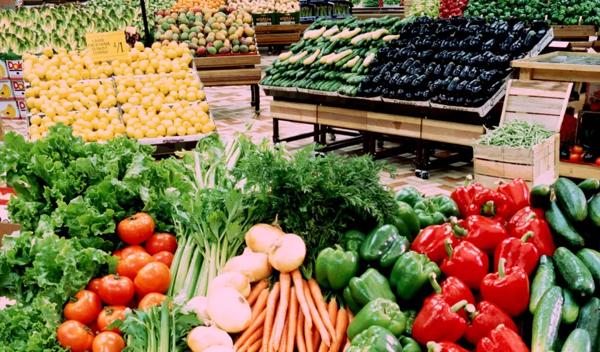 Postul a devenit un lux: Au crescut preţurile la fructe şi legume
