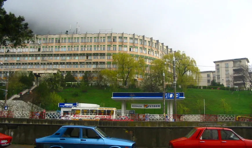 O secţie a Spitalului Judeţean din Piatra Neamţ, evacuată după ce s-a simţit miros de gaz