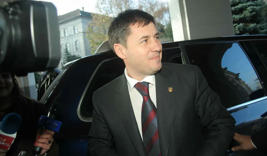 Buimaci după demisie. Igaş a nimerit la PSD, Udrea nu-şi aminteşte de contracte VIDEO