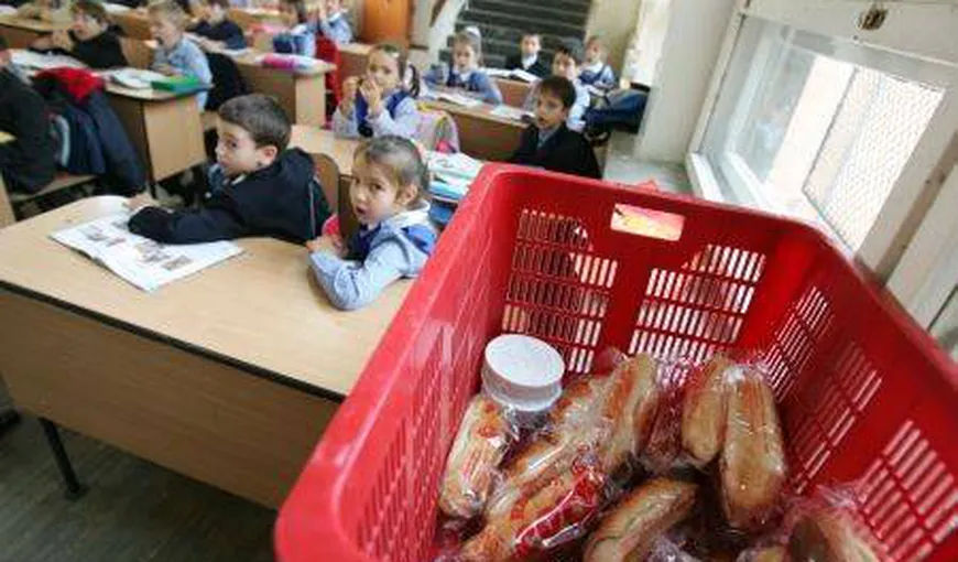 Prahova: 12 copii au ajuns la spital cu toxiinfecţie alimentară după ce au mâncat la şcoală