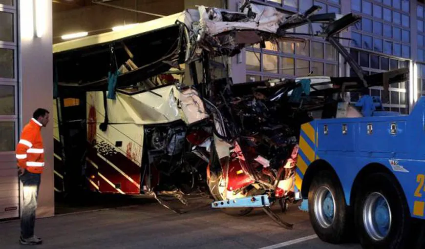 Procuror: Autocarul implicat în accidentul din Elveţia nu se deplasa cu viteză prea mare