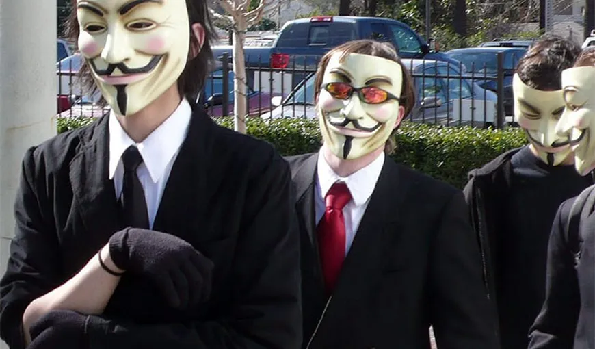 Hackerii Anonymous au schimbat pasaje din noua Constituţie a Ungariei