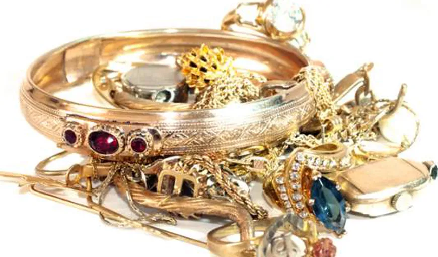 Conducerea BCR: Femeile antreprenor îşi vor putea garanta creditele cu bijuterii din aur