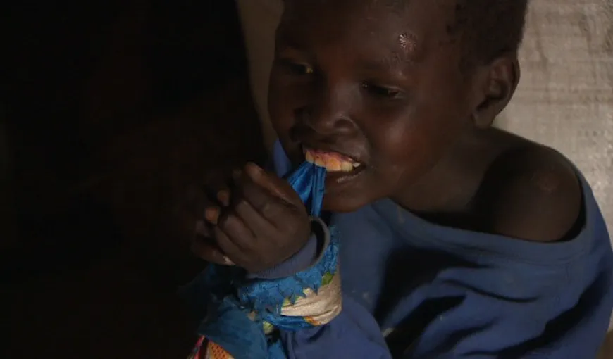 Boala misterioasă care îi transformă pe copiii din Africa în zombi VIDEO