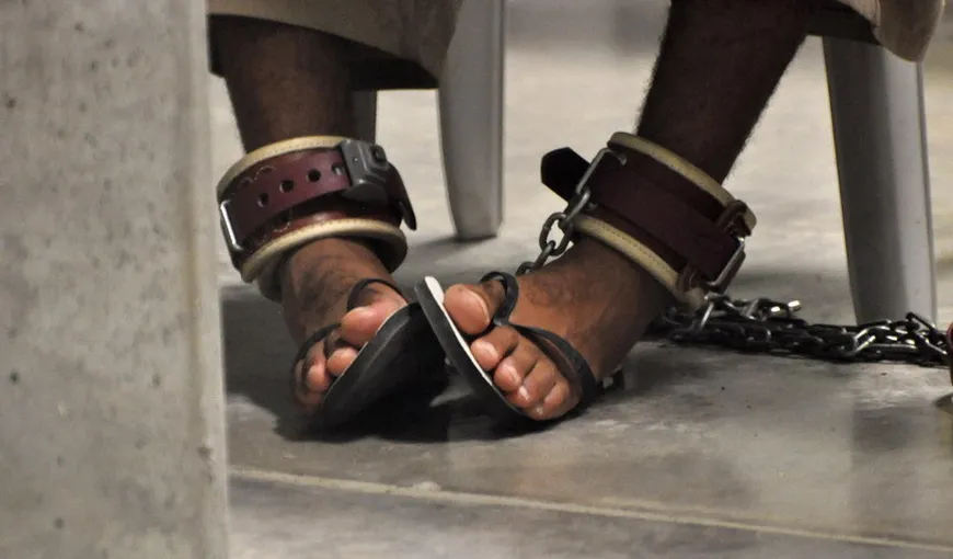 Torturi ca în vremurile medievale pentru deţinuţii sirieni: pneul arab, şocuri electrice, viol VIDEO