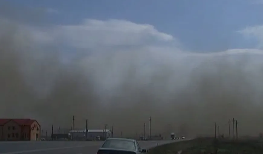 Două cartiere din Craiova au fost acoperite de un nor de cenuşă