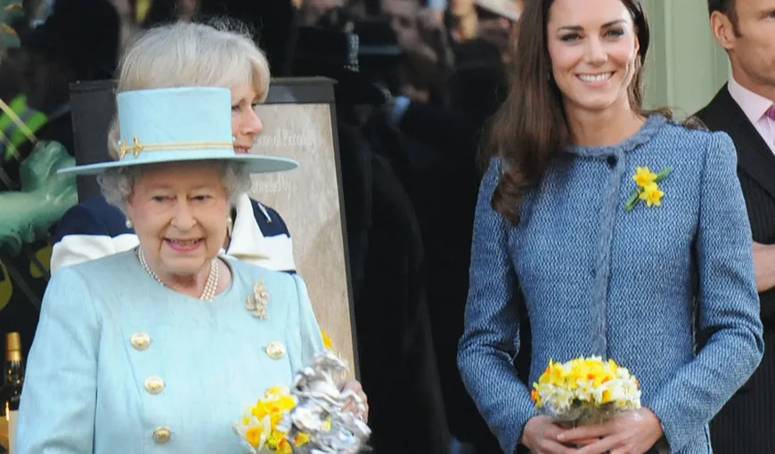 Regina Angliei pune tunurile pe Kate: „E leneşă, vanitoasă, cheltuitoare şi prostuţă”