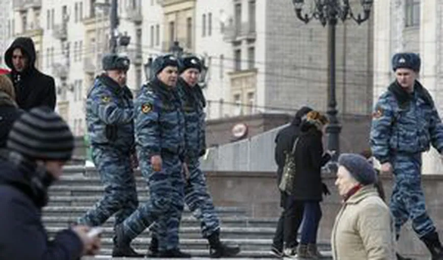 Poliţia avertizează că va pedepsi orice „provocare” la alegerile prezidenţiale din Rusia