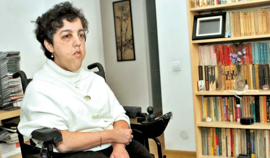 O „Stephen Hawkin” a României: A reuşit să îşi facă un nume în ştiinţă din scaunul cu rotile
