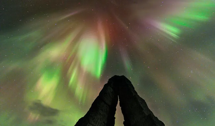 Fotografia astronomică a zilei: Aurora boreală pe cerul Islandei