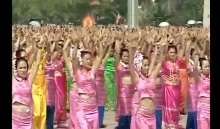 Chinezii, în Cartea Recordurilor cu cel mai mare grup de dansatori VIDEO