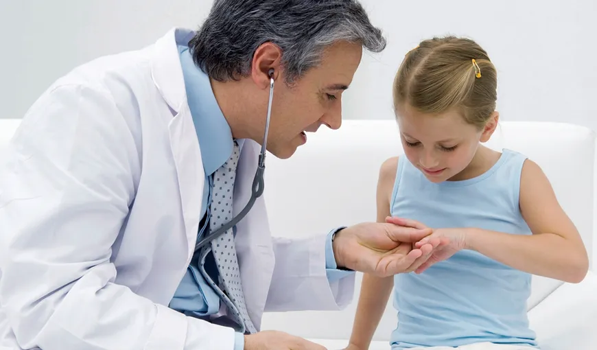 Copilul tău se teme de doctor? Află cum îl tratezi