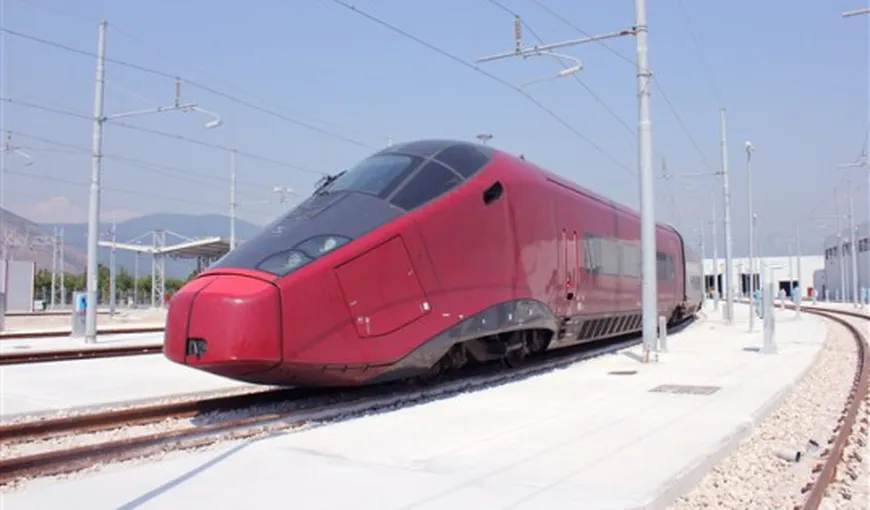 PRIMUL tren particular. „Ferrari” a fost lansat pe căile ferate din Italia GALERIE FOTO