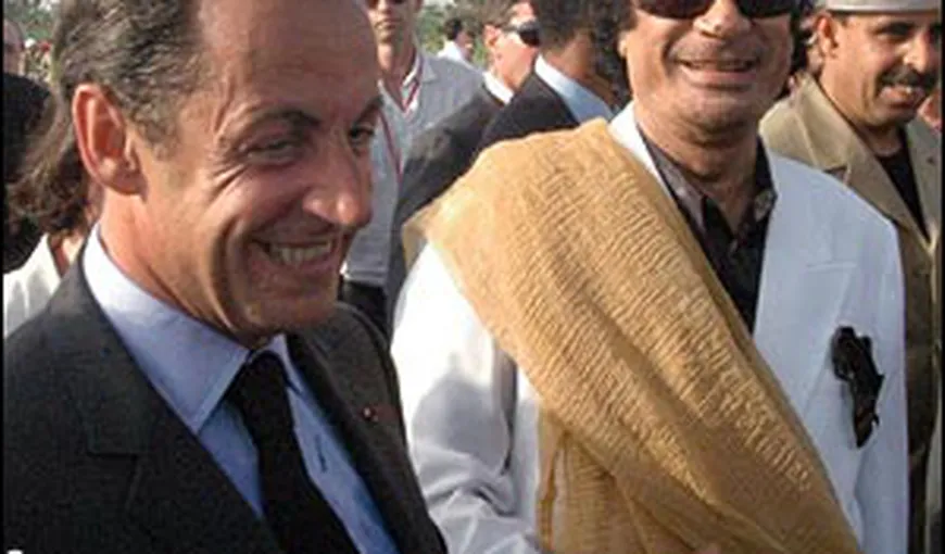 Gaddafi a vrut să-i dea lui Sarkozy 50 de milioane de euro